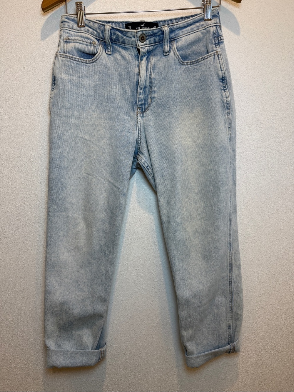Hollister High-Rise Mom Jeans Vintage Stretch Size Woman’s 7S